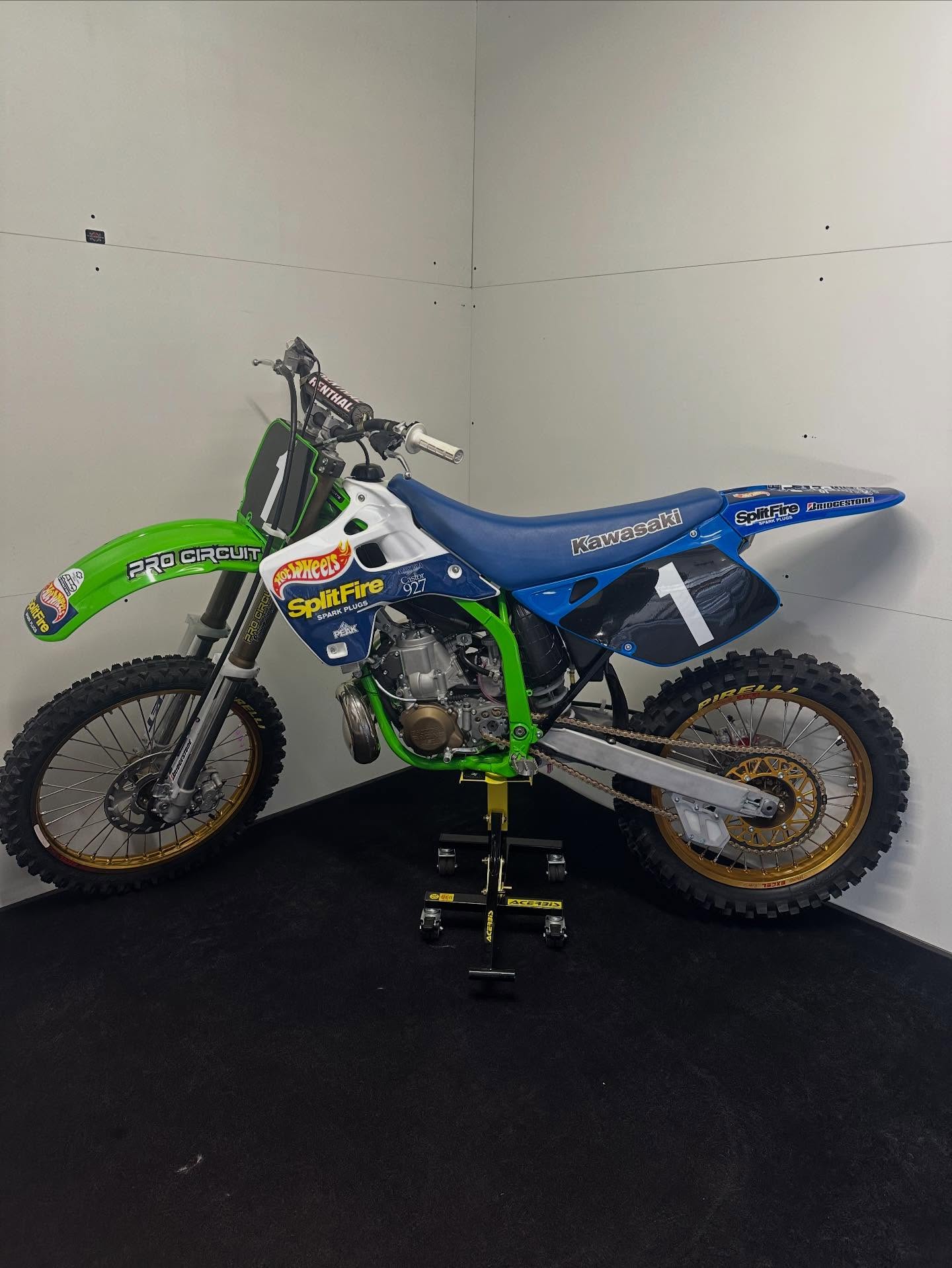 Kawasaki KX 250 Splitfire Edition van 1993